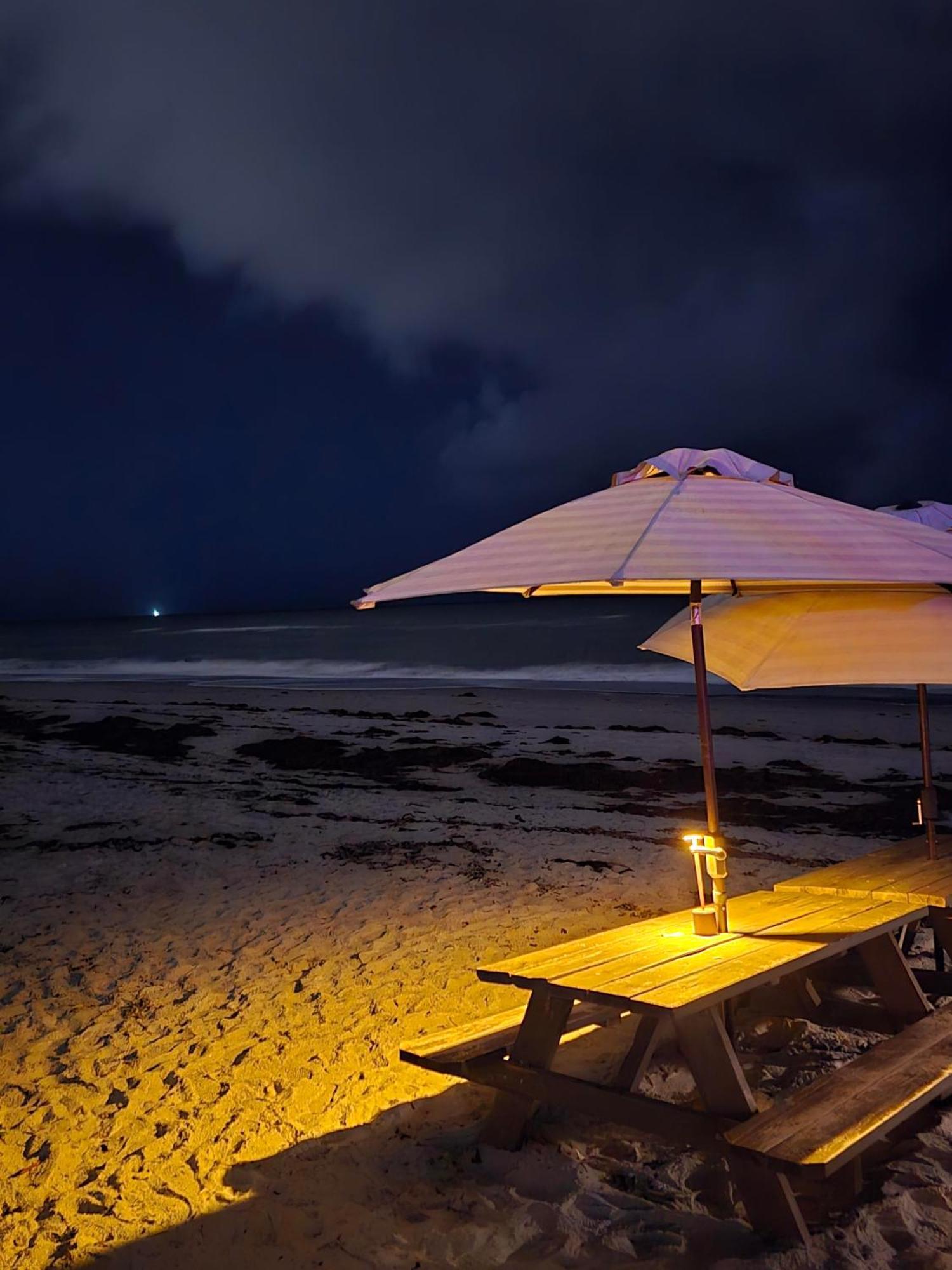 Bleu Beach Resort Indialantic Buitenkant foto